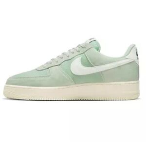 Nike Air Force 1 '07 LV8 "Certified Fresh" Men's Shoe